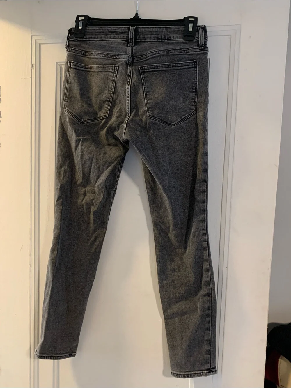 GAP Skinny Jegging Jeans in Charcoal Size 4 / 27R